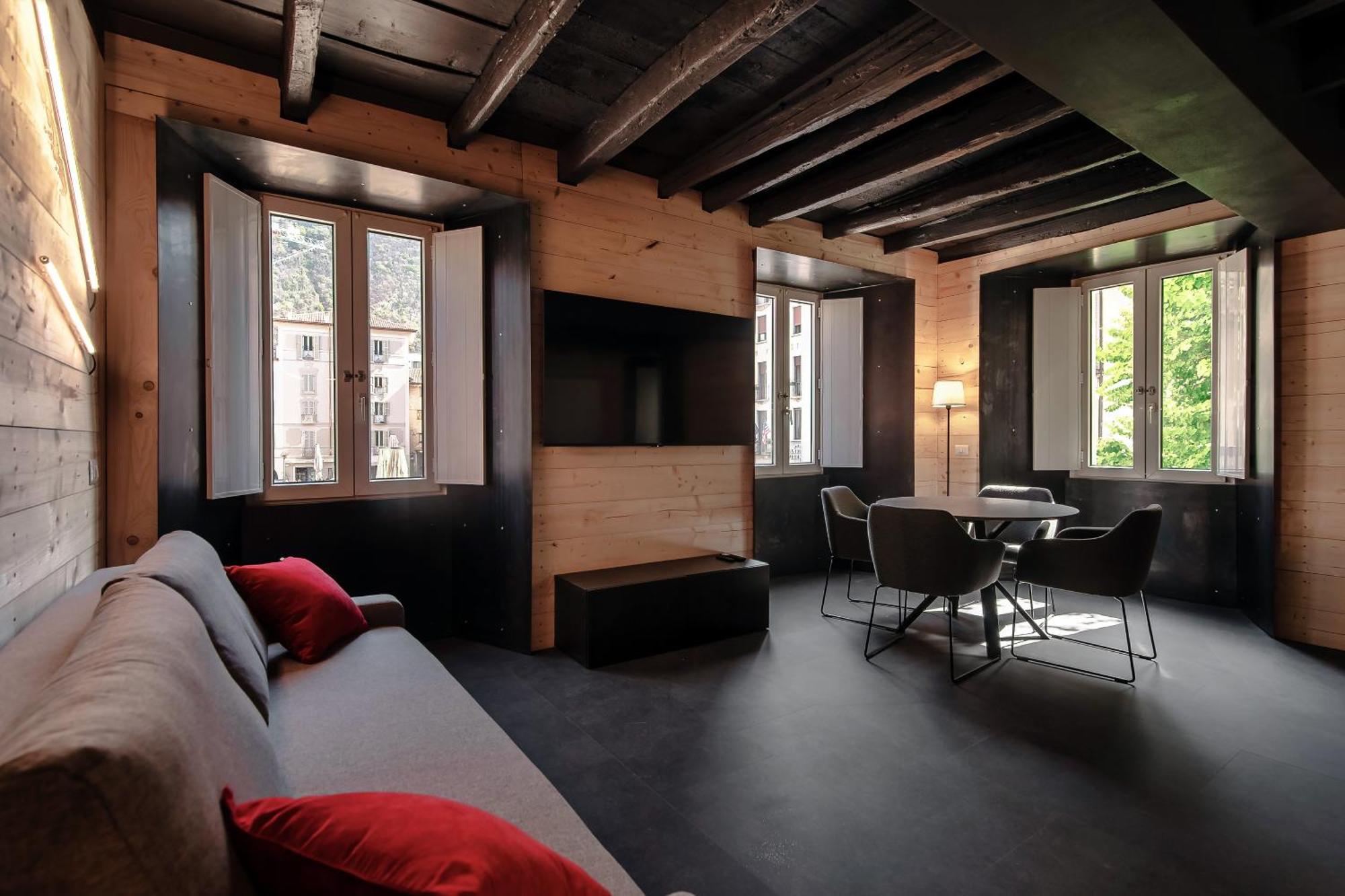 Fitzgerald Building - The House Of Travelers Apartman Como Kültér fotó
