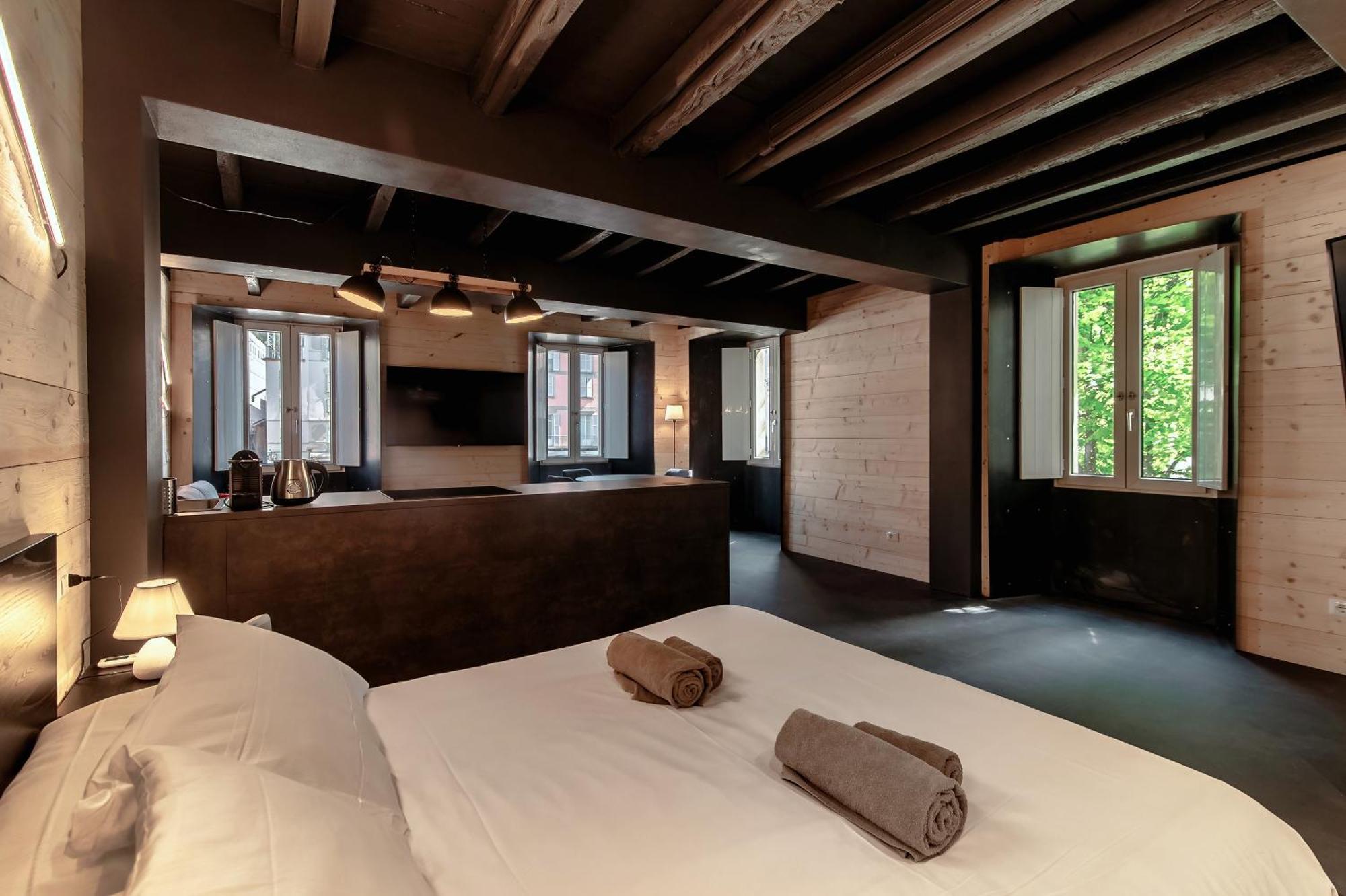 Fitzgerald Building - The House Of Travelers Apartman Como Kültér fotó