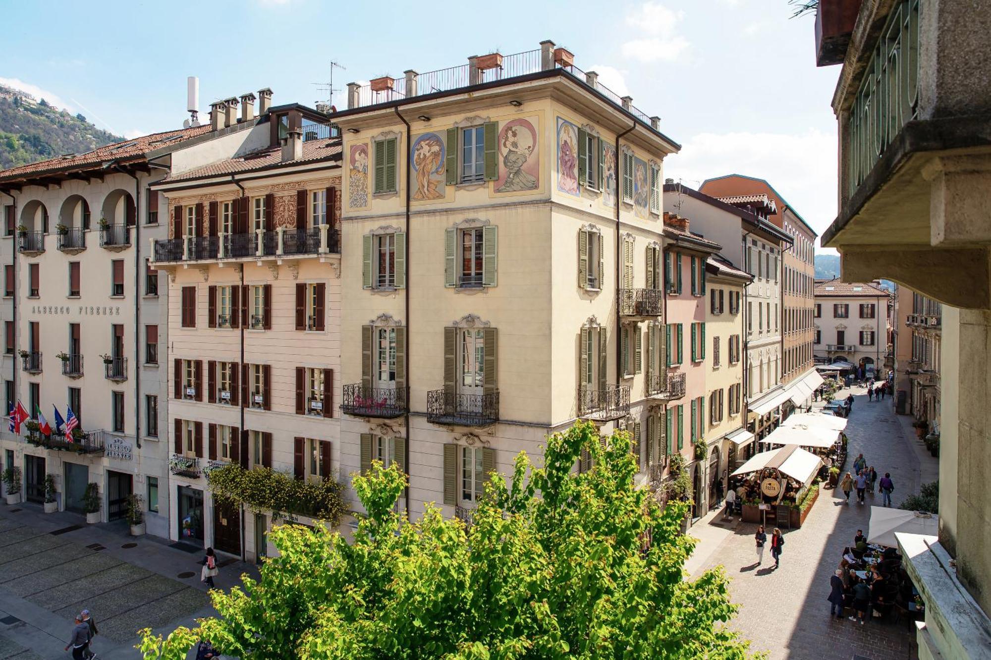 Fitzgerald Building - The House Of Travelers Apartman Como Kültér fotó